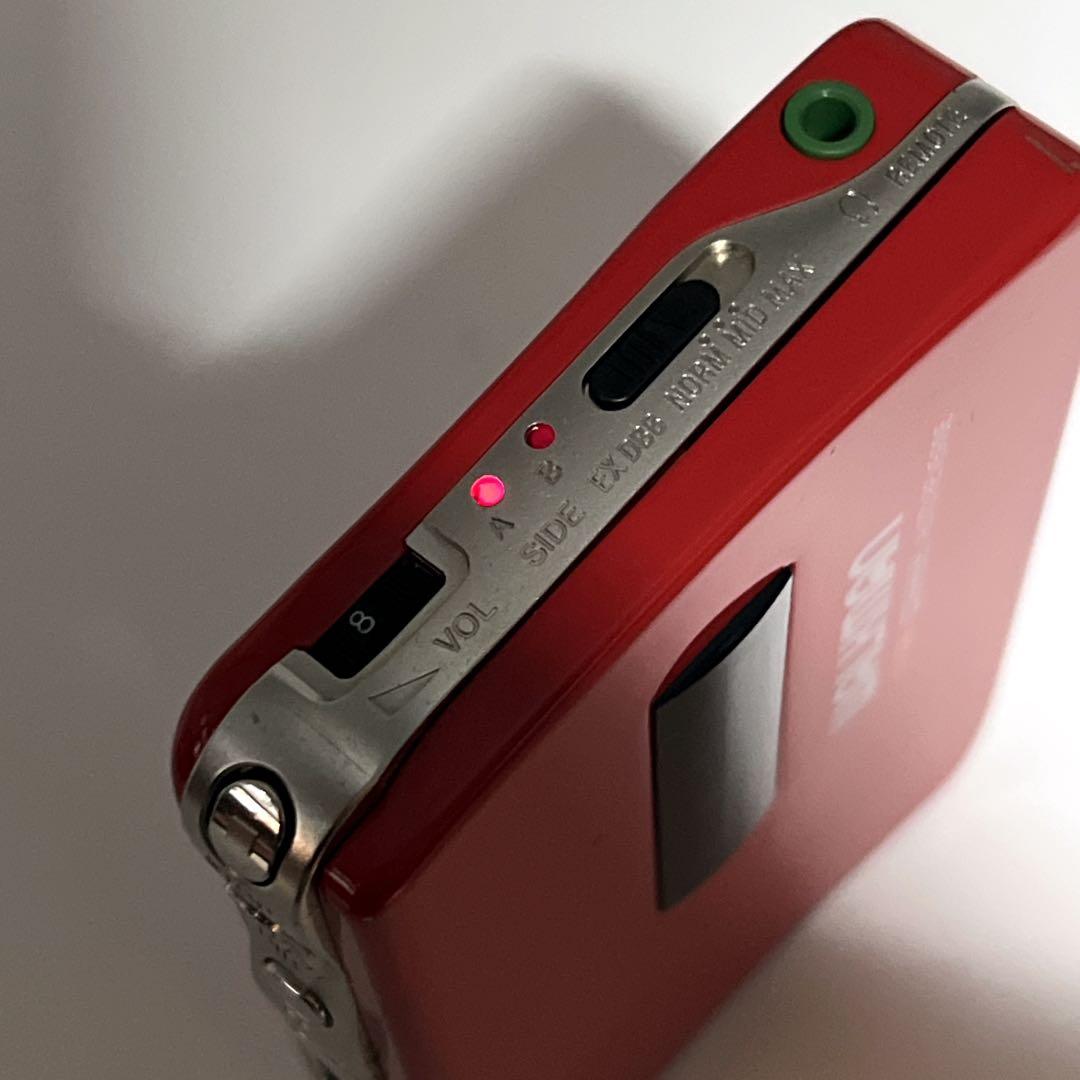 【美品・動作品】 SONY WM-EX70 カセットウォークマン 再生OK