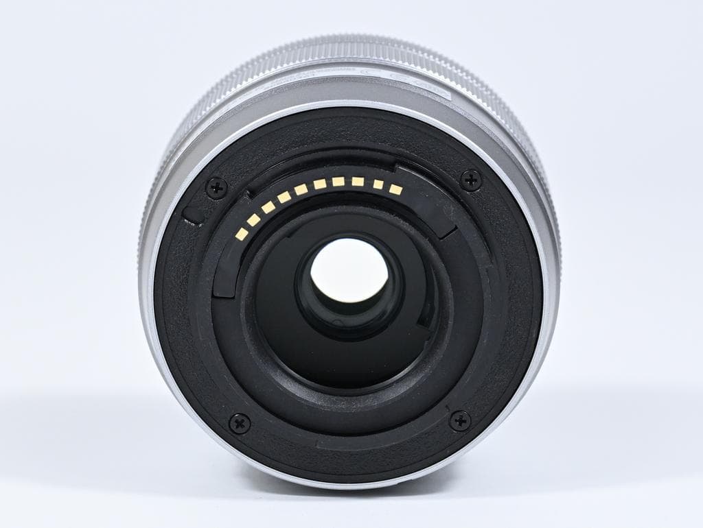 【超美品】 フジフイルム　FUJIFILM X-A5 レンズキット