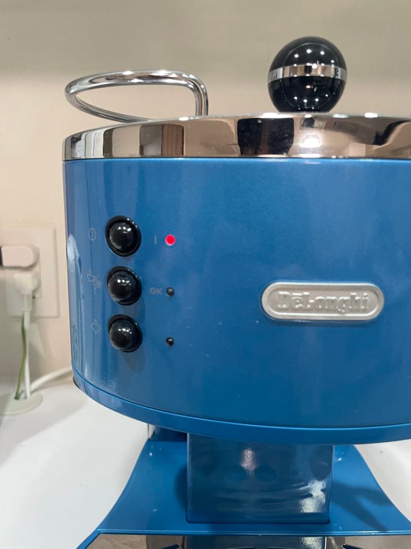 DeLonghi エスプレッソマシン ECO310 ブルー