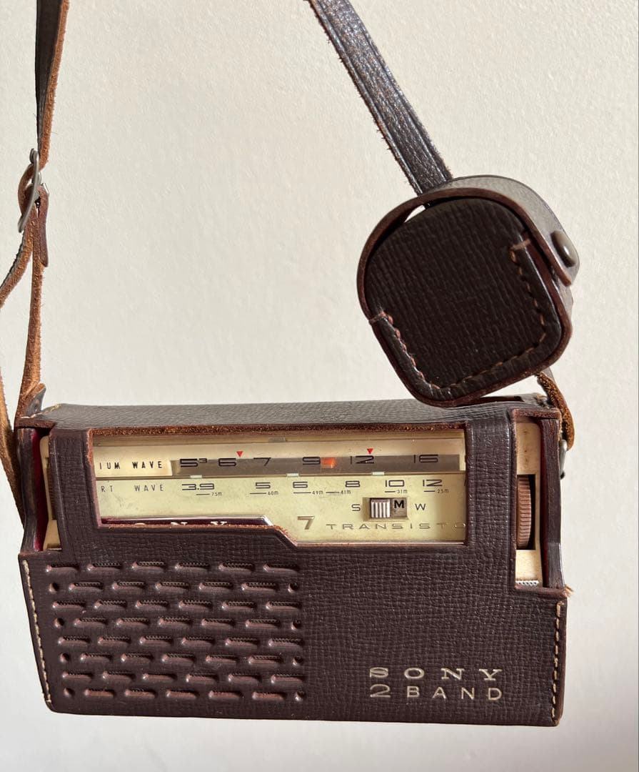 【ヴィンテージ品】SONY 2 BAND 7 TRANSISTOR 革ケース付
