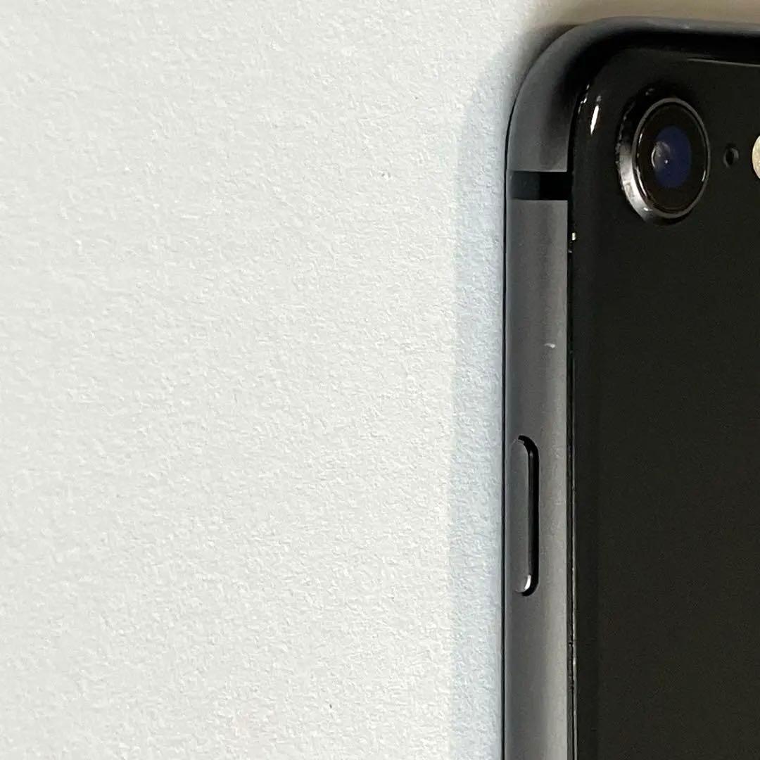 AppleiPhone8 スペースグレイ　64GB SIMフリーバッテリー80%