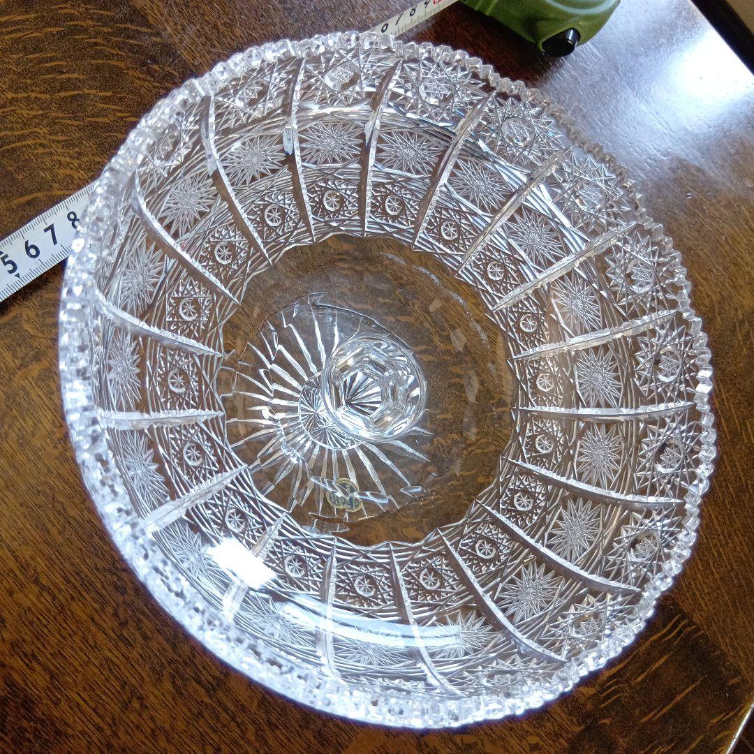 チェコのボヘミアンのクリスタルカットガラスボウル 約20cm