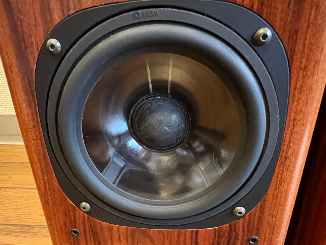 Vienna Acoustics S-1 ウィーンアコースティックス スピーカー