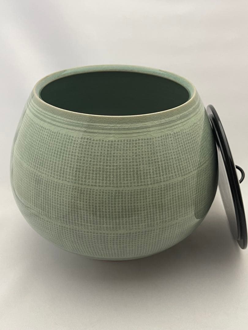 柳　海剛　高麗青磁象嵌印文　水指　茶道具　共箱　在銘