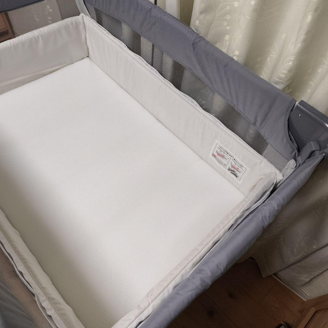 【美品】アップリカ ココネルエアーAB ベビーベッド グレーベアー