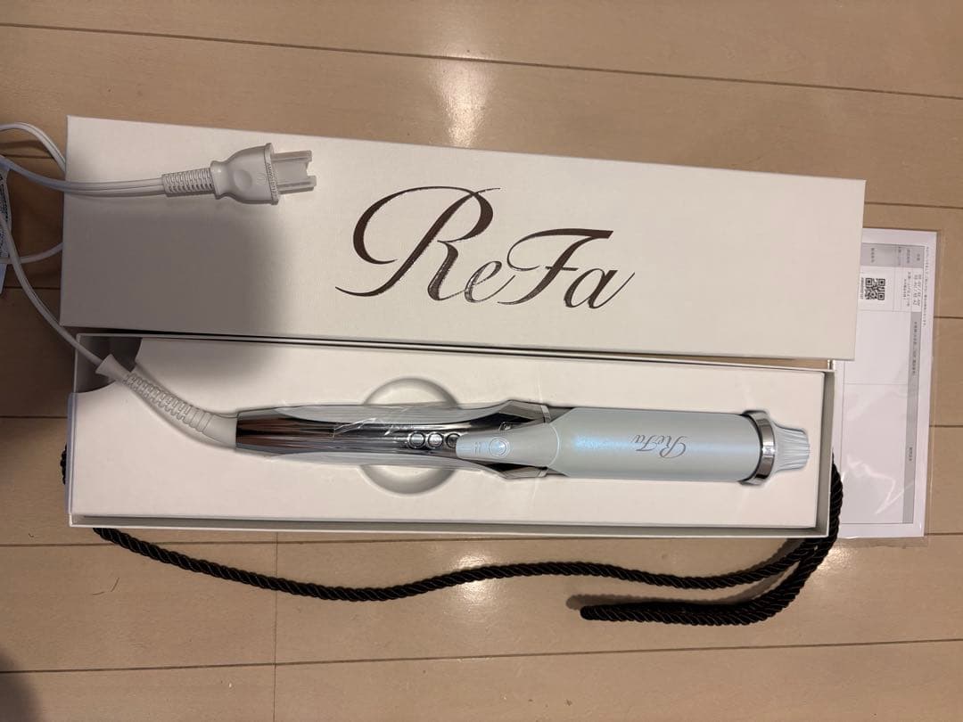 リファ　カールアイロンプロ　38ミリ　2025