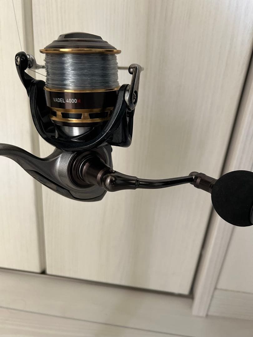 VADEL 4000H フィッシングリール