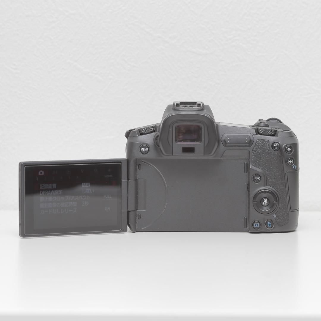 Canon EOS R ミラーレス一眼 本体と充電器