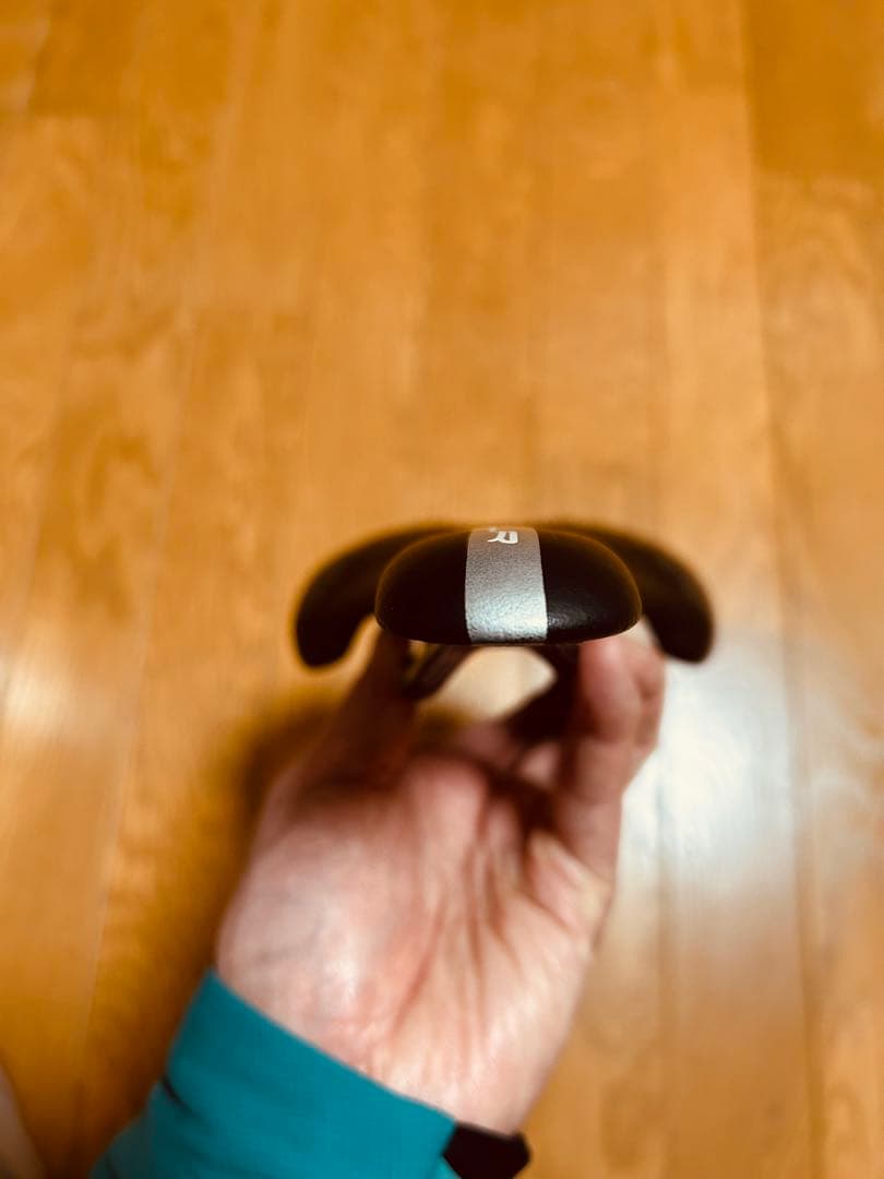 SLR Kit Carbonio Flow サドル Lサイズ ブラック