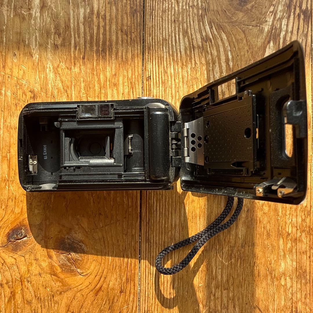 完動品 OLYMPUS μ [mju:] 初代　フィルムカメラ