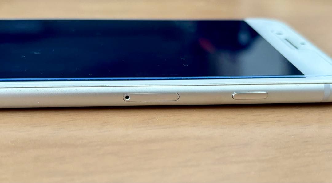 iPhone8 Plus シルバー 64GB SIMフリー 本体 箱付き