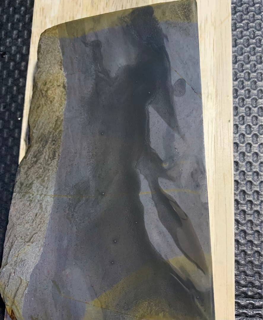 天然砥石　内曇砥　大平山　巣板　赤蓮華　カラス　仕上げ砥石