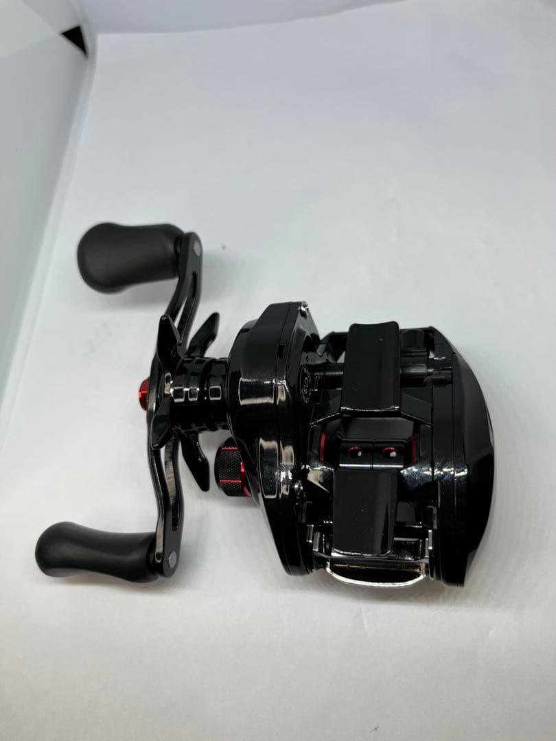 【新品未使用】ダイワDAIWA ベイトリール スポーツライン PT100H右巻き