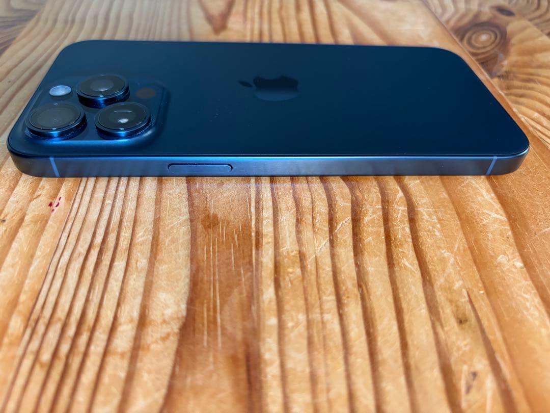 iPhone 15 Pro Max ブルーチタニウム 512GB