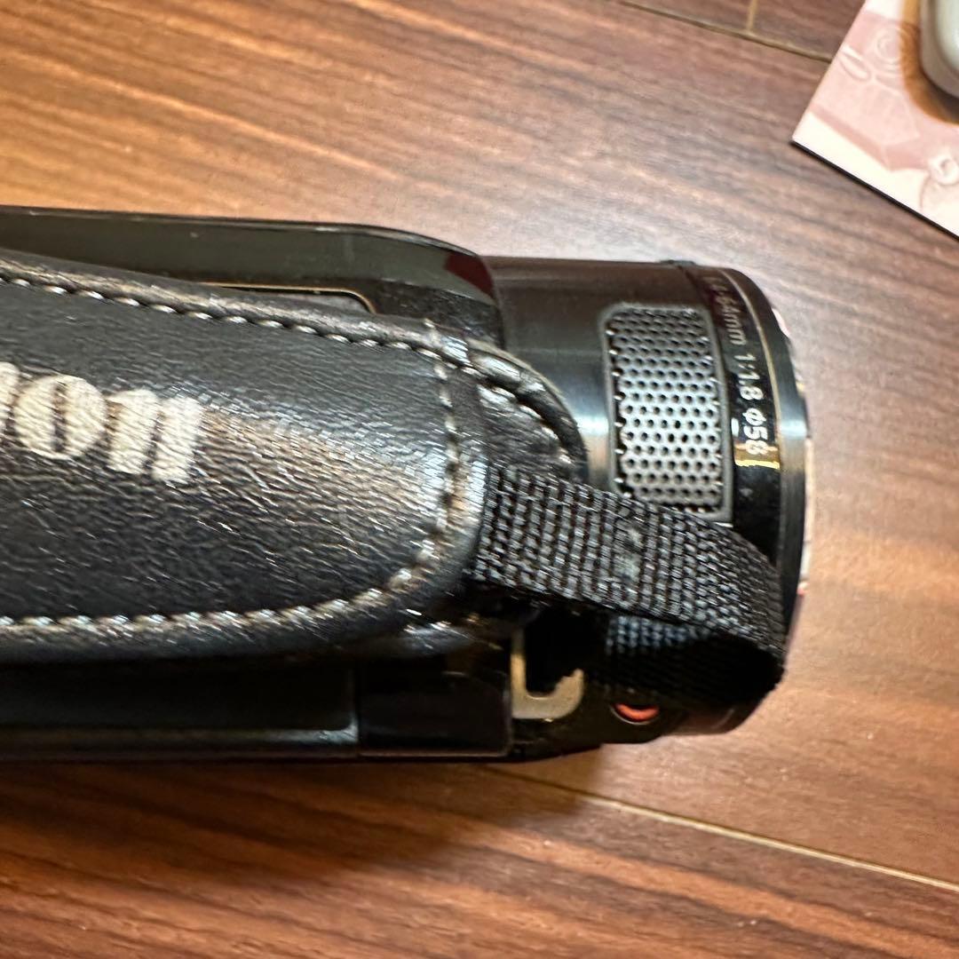 Canon デジタルビデオカメラ iVIS HF S11 ほぼ新品 5348