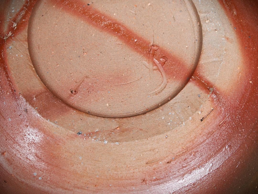 人気作家★藤原喜久代【師：辻清明】備前梅鉢（２３，５ｃｍ）★緋襷★共箱