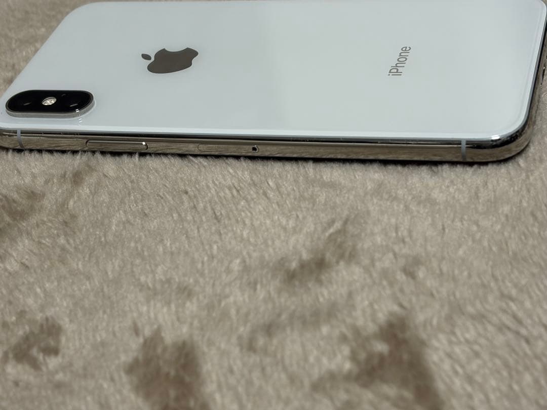 iPhone Xs 256GB シルバー