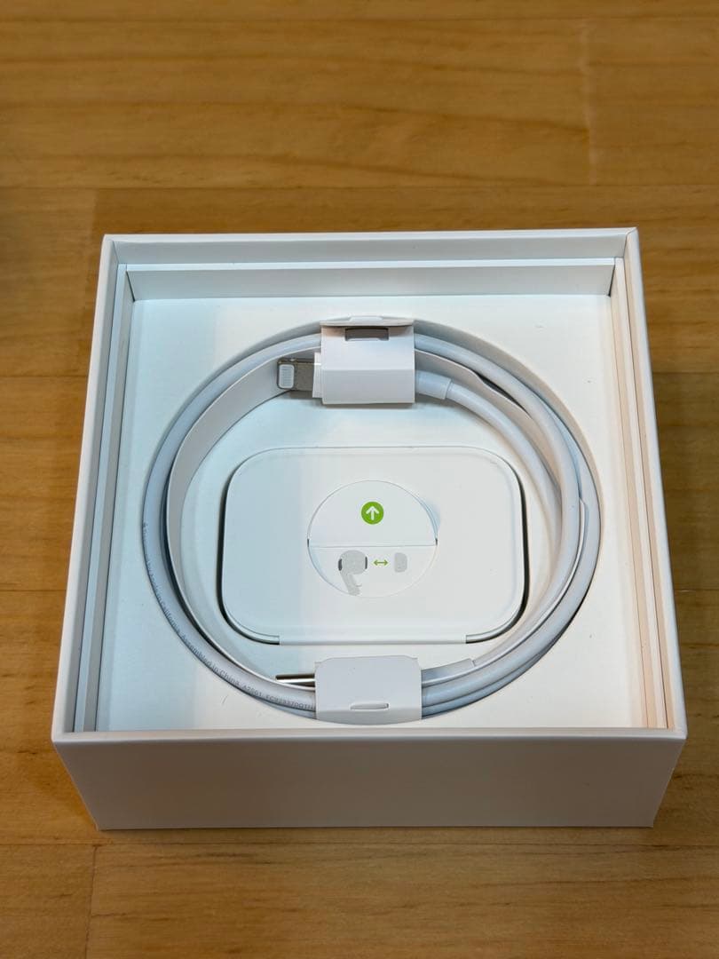 良品✨Apple AirPods Pro第2世代 本体