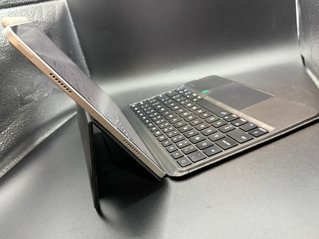 94%256GBipadpro第3世代お絵かきマグネットキーボードシートペンシル