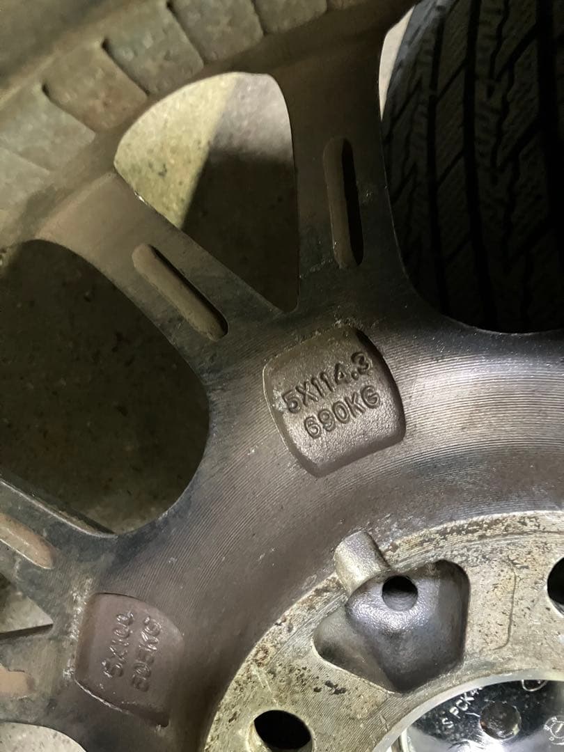 富士さま専用　15インチスタッドレスタイヤ