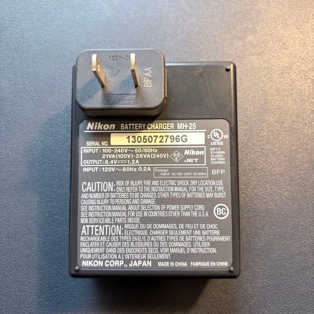 Nikon D7000 デジタル一眼レフ本体 おまけ多数【現状品】