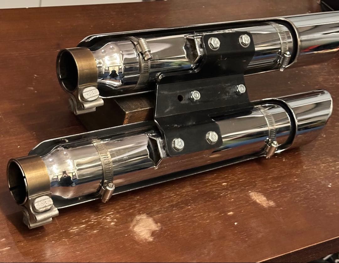 バンスアンドハインズ　Vance&Hines スリップオンマフラー　ハーレー