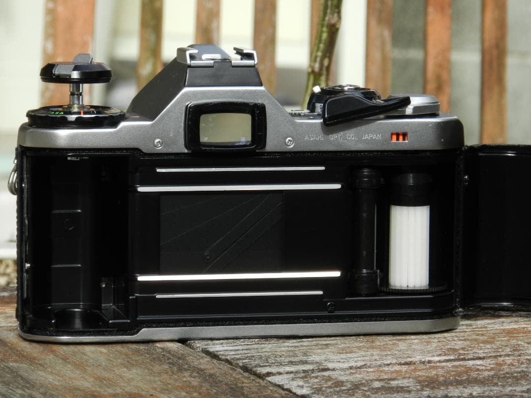 美品 PENTAX ME カメラ SMC PENTAX-M 28 2.4 即撮影