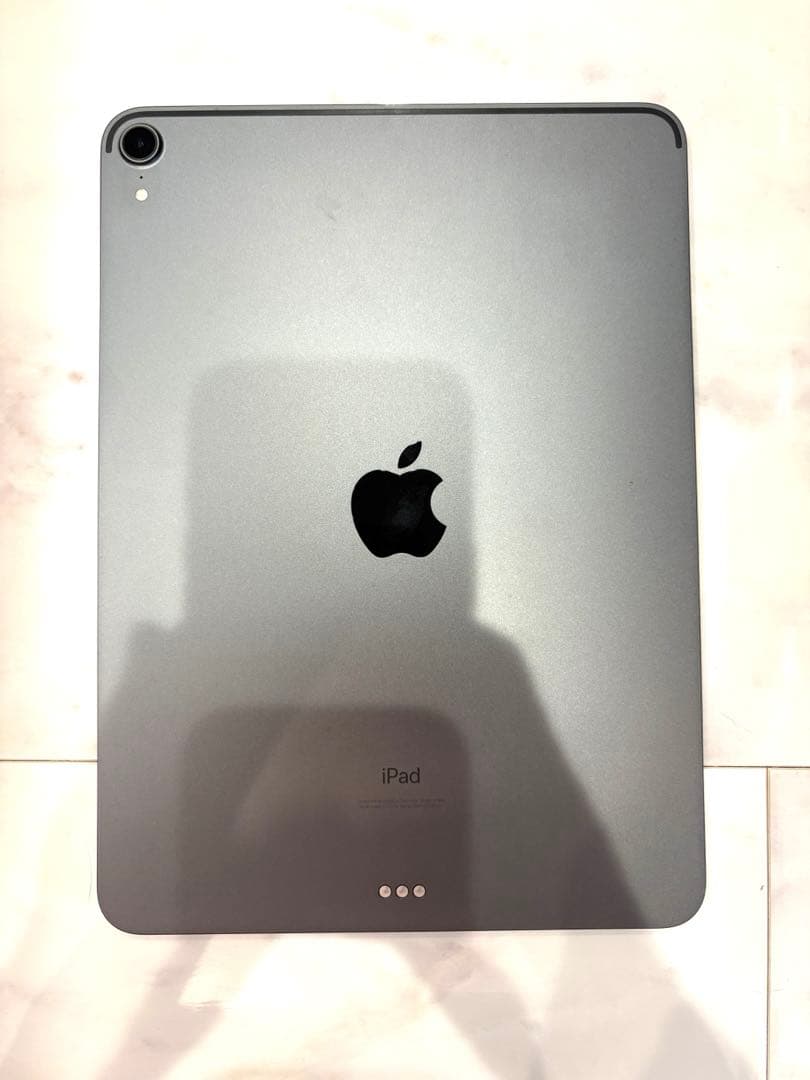 iPad Pro 11インチ(第一世代) Wi-Fi 64GB スペースグレー