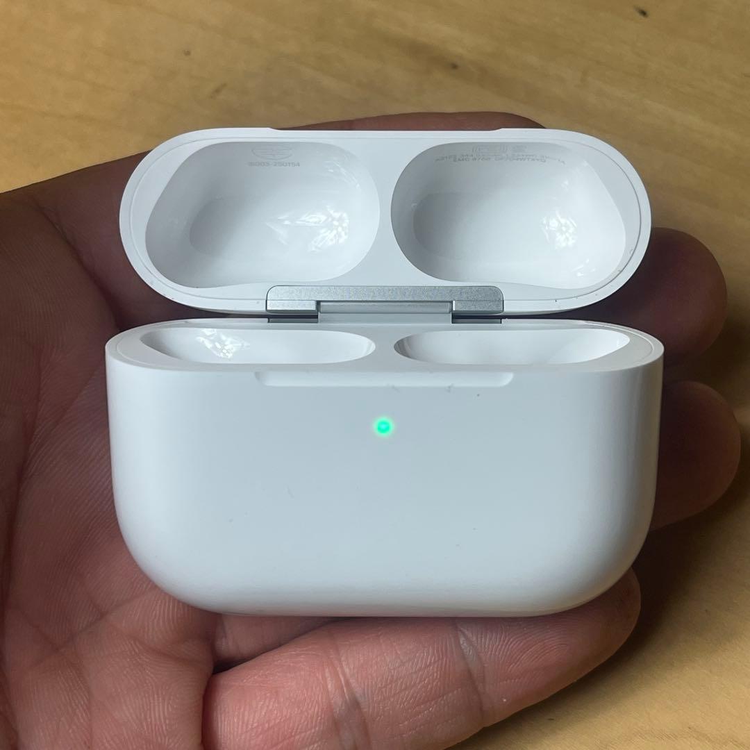 新品 AirPods Pro 第3世代 A3122 充電ケース ケース