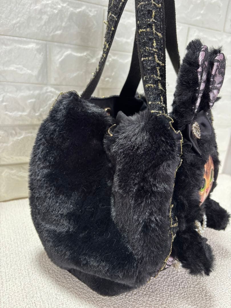 黒*こ様 コヤンイサムチョン　ハンドメイド　ファーバッグ　黒　サンダーちゃん　ツ