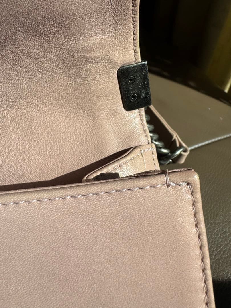 CHANEL ミニボーイ ピンク チェーンショルダー 裸品 使用感あり