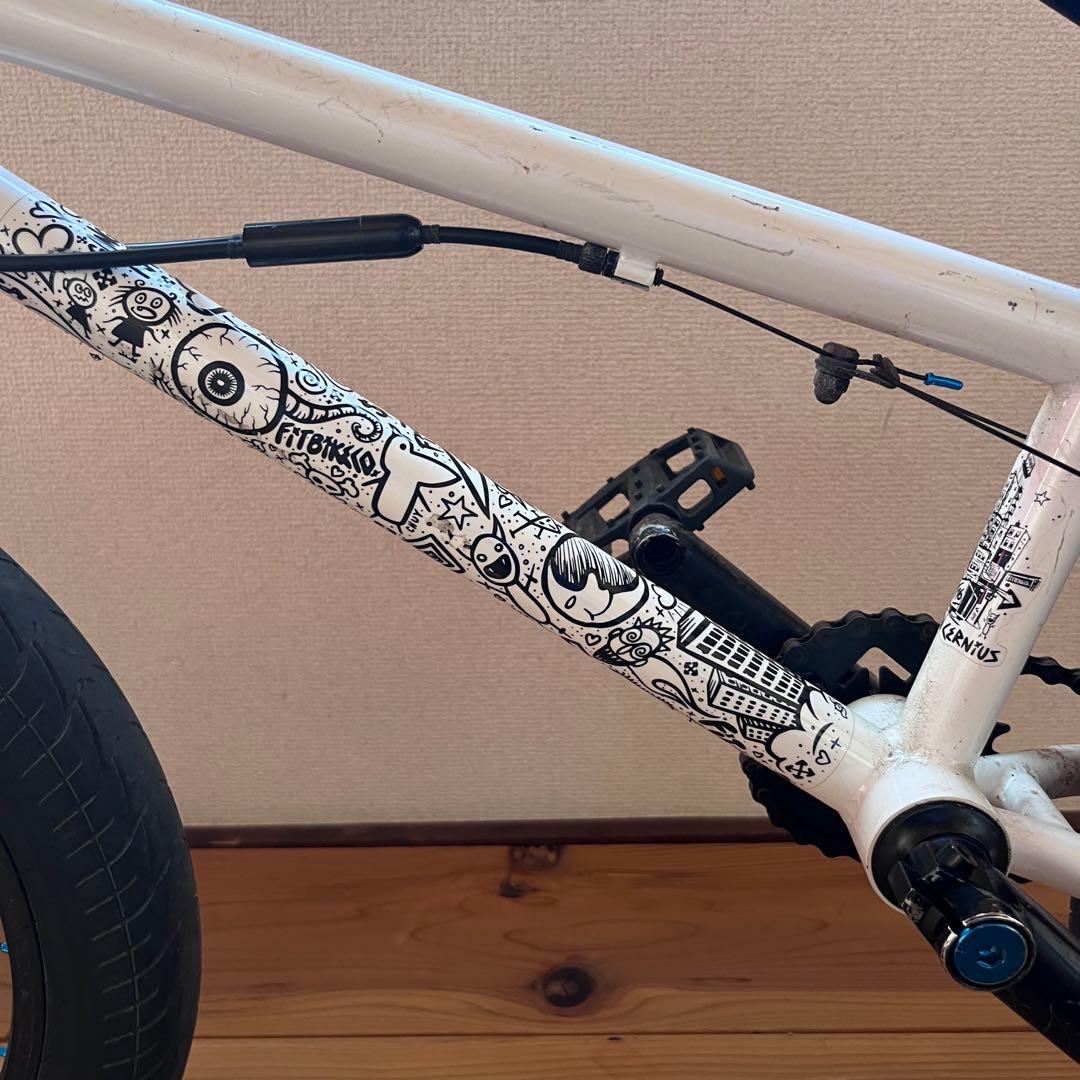 FIT / MISFIT 16 CAIDEN -WHITE- キッズBMX