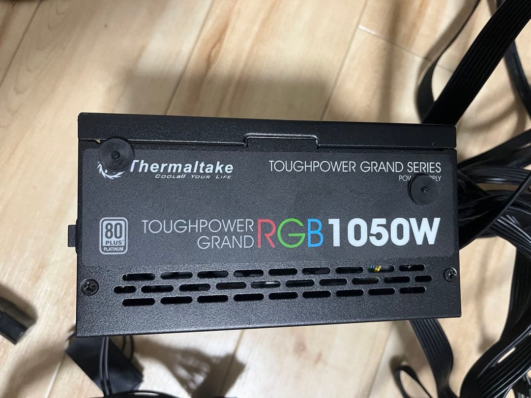 電源ユニット Thermaltake TOUGHPOWER GRAND 1050W