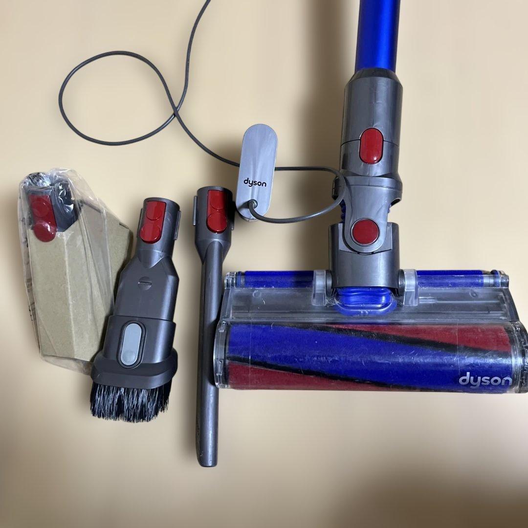 応価格相談　Dyson V10 充電器 隙間ノズル ブラシヘッド