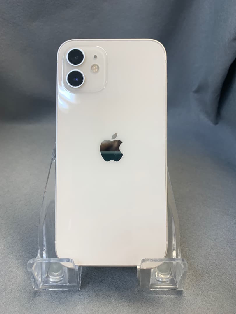 超美品　国内版　SIMフリー　iPhone12 64GB ホワイト色