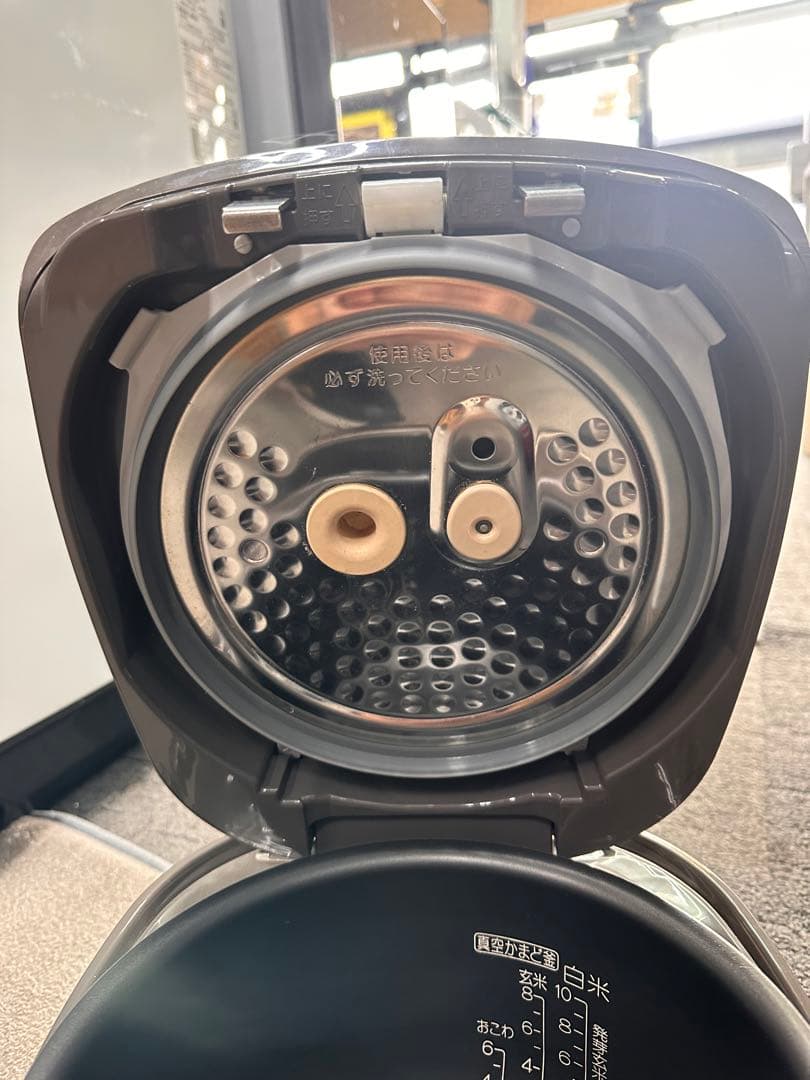 象印 圧力IH炊飯ジャー 1升炊き NP-HZ18 極め炊き