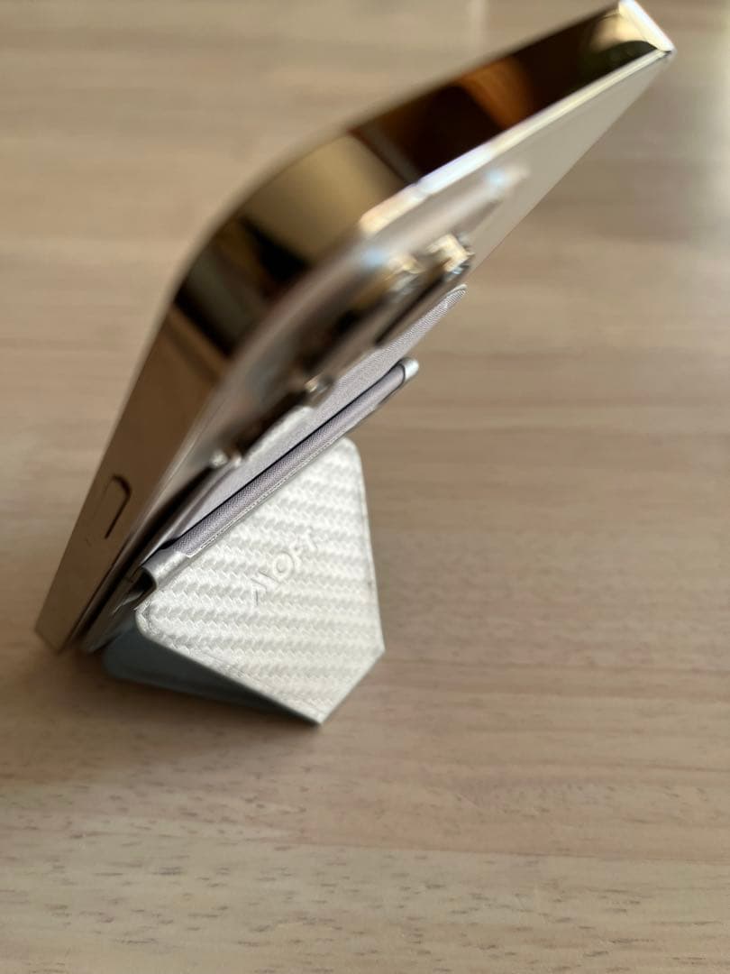 『美品』Apple iPhone 13 ゴールド本体+moftスタンド