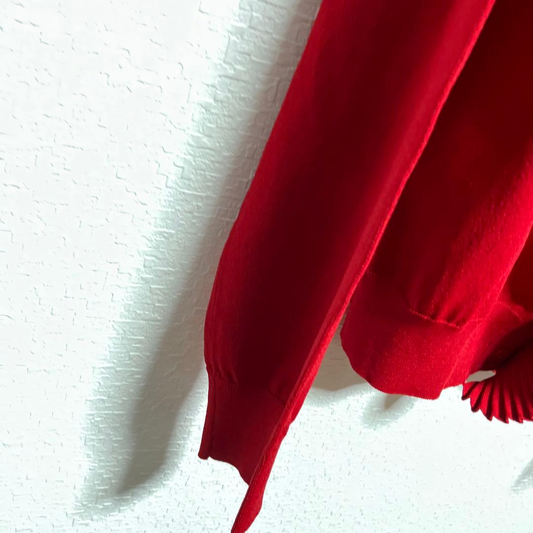 BOUTIQUE MOSCHINOプリーツフリル・リボン付きレッドカーディガン