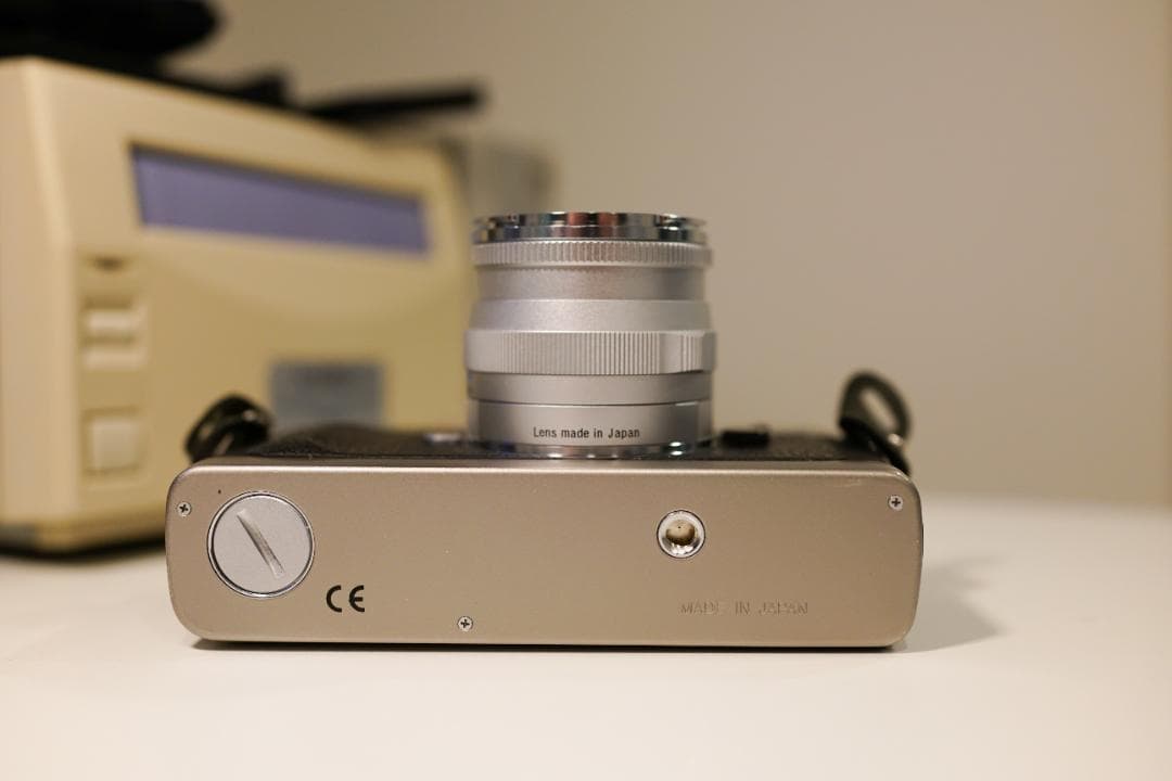 フィルムカメラ Konica HEXAR RF Limited + Zeiss ZM 35 F2