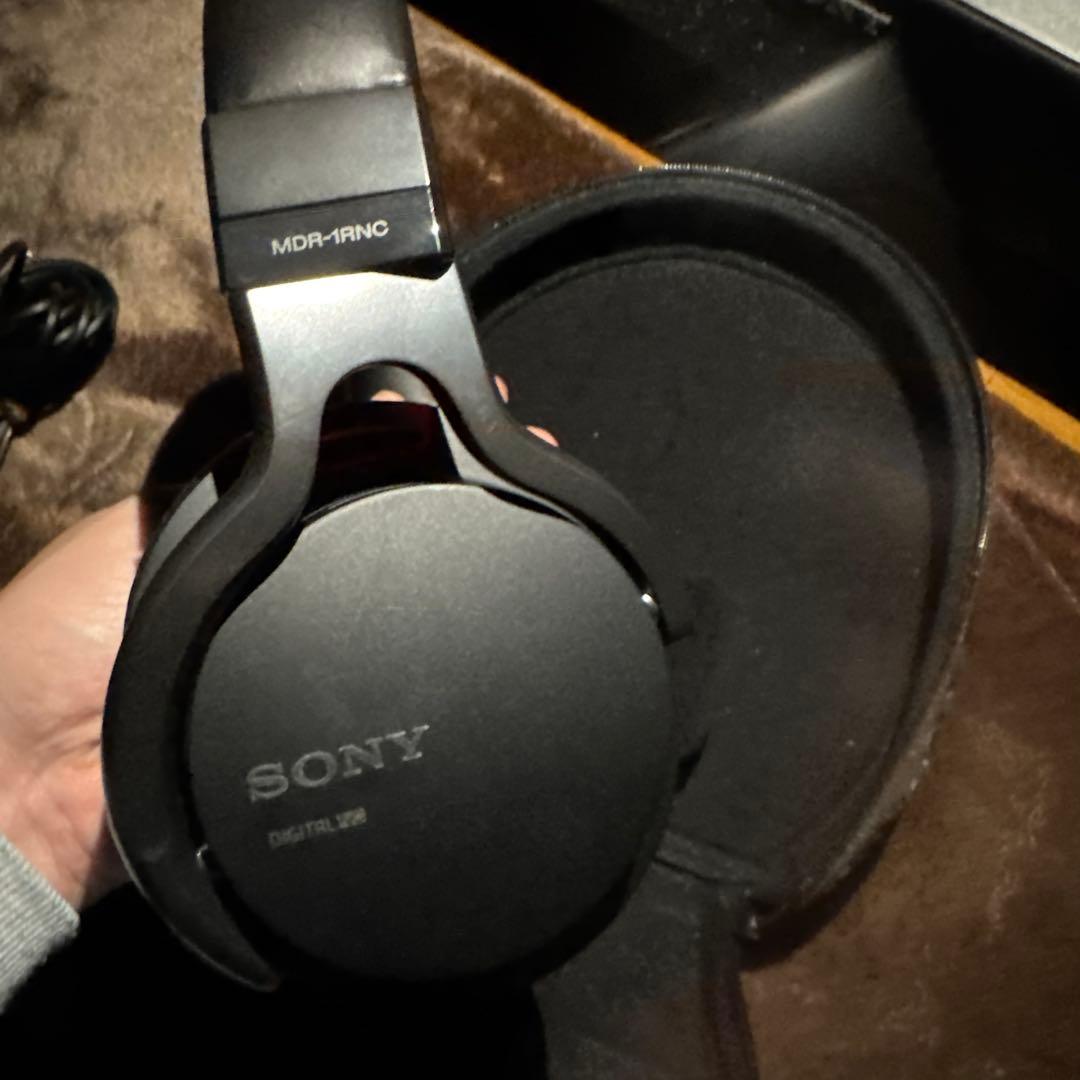 ヘッドホン MDR-1RNC