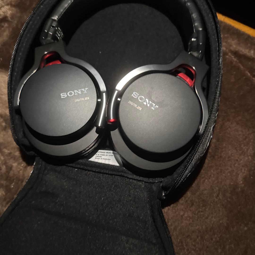 ヘッドホン MDR-1RNC