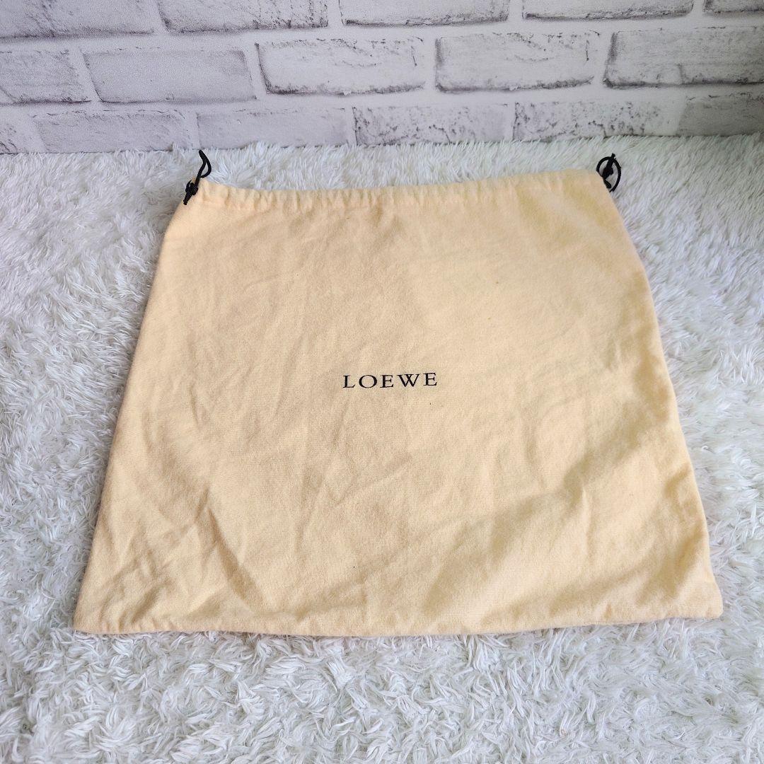 ロエベ ショルダーバッグ リピートアナグラム エンボス PVC 斜め掛け 黒