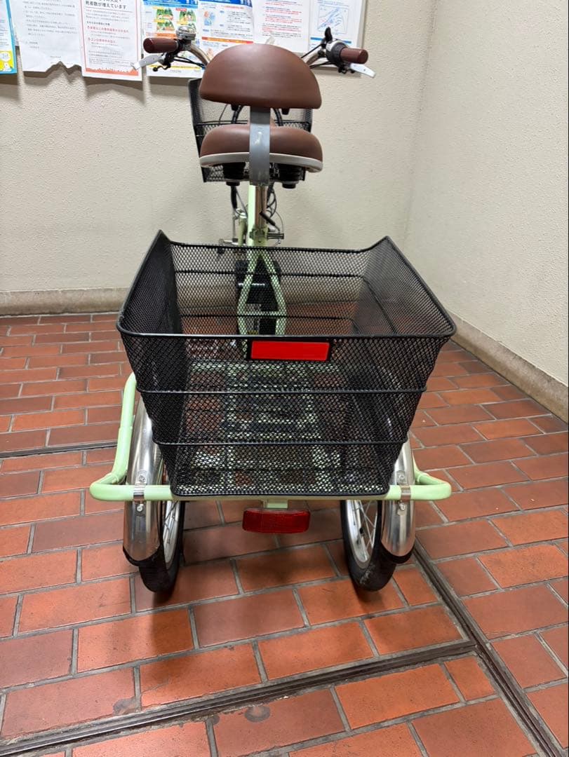 最終お値下げ‼️美品❗️電動アシスト三輪車 ミントグリーン 直接受け渡しのみです❗️