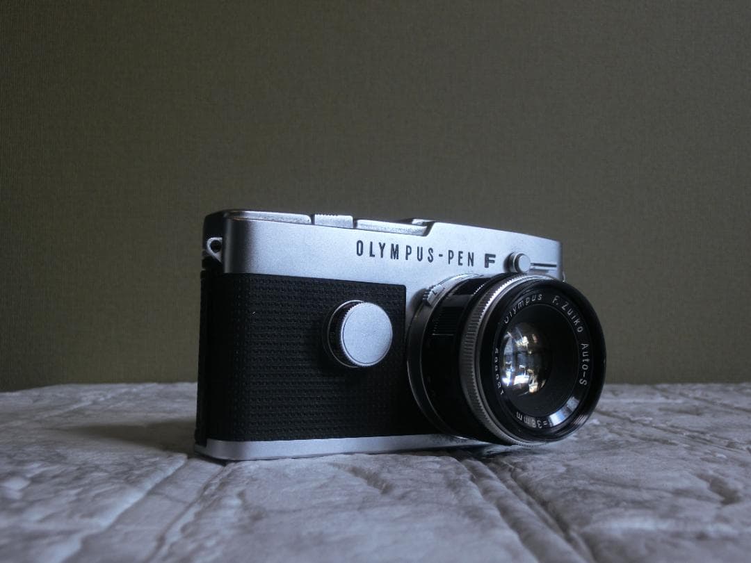 な*き様 Olympus PEN FT （レンズ付き）