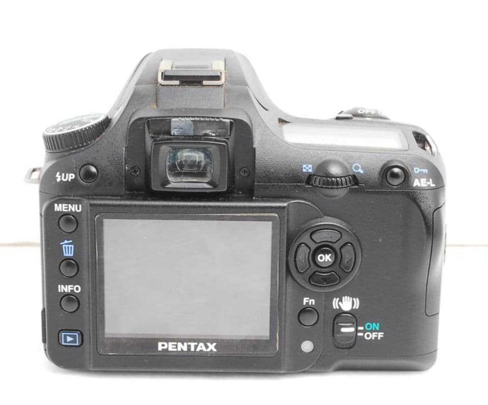 PENTAX K100D 1本で広角から望遠レンズ　ペンタックス　一眼レフ