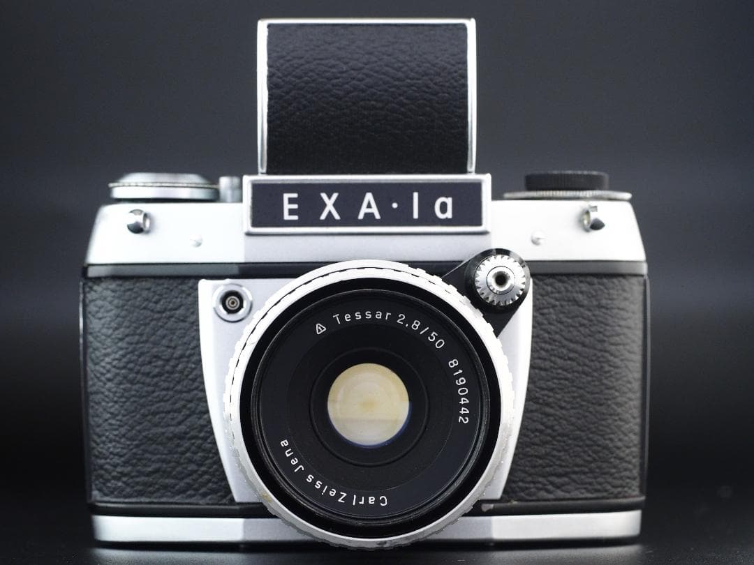 フィルムカメラ PENTACON EXA 1a / ZEISS TESSAR 50mm f2.8