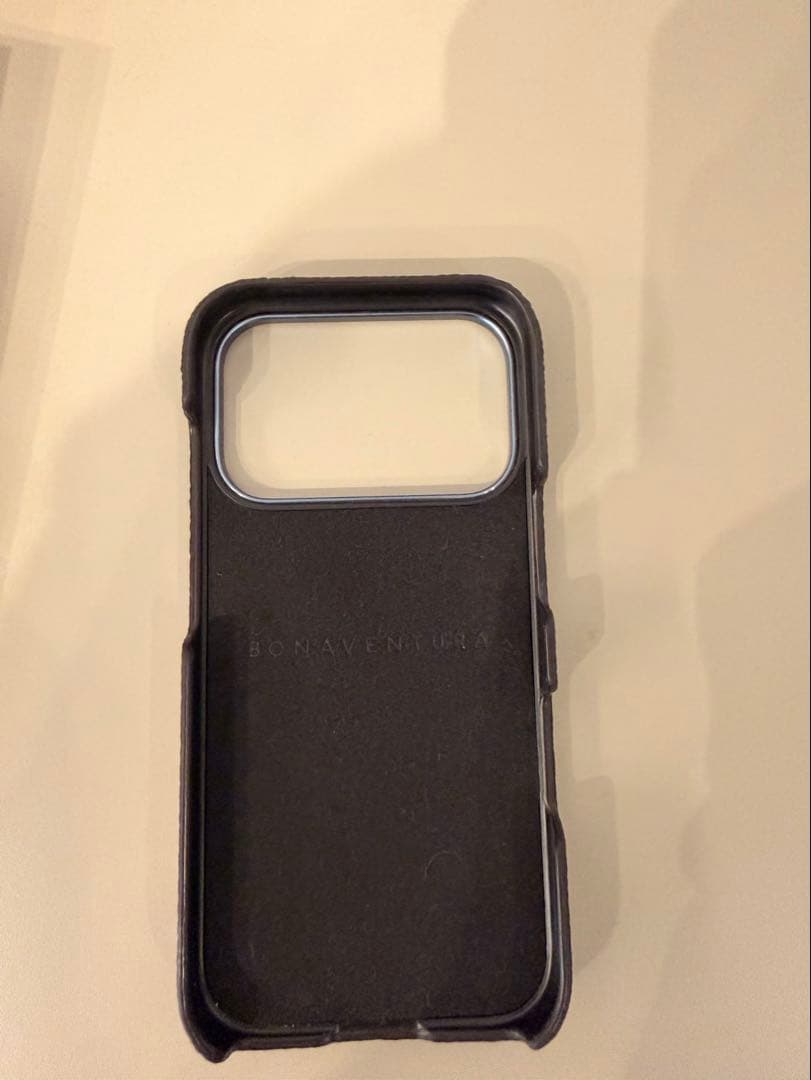 BONAVENTURA ベージュ iPhone17proケース