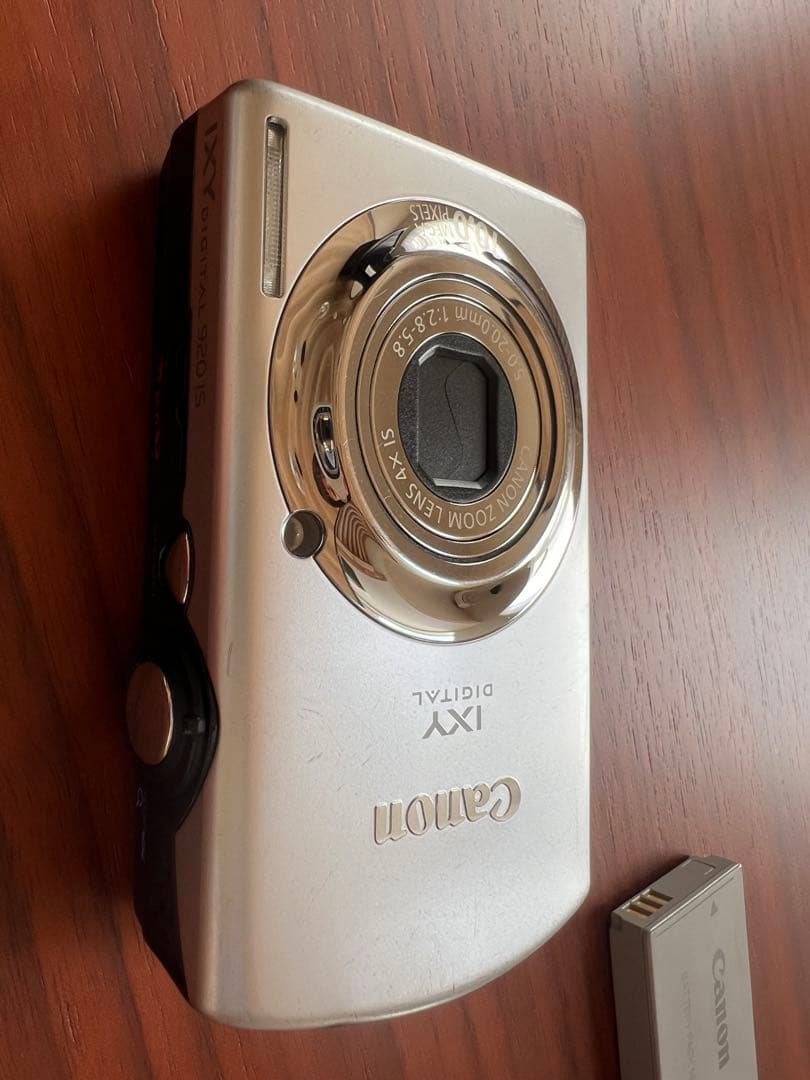 Canon IXY Digital 920 IS シルバー