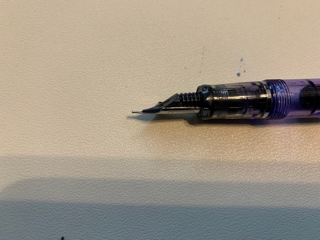 パイロットカスタムヘリテイジ　透明紫色　Ｍ字