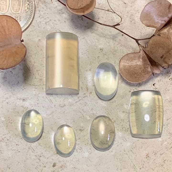 インド最高峰！高品質グリーンムーンストーン【18.5ct】